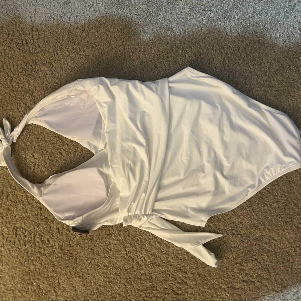 Lauren Ralph Lauren White Halter Side Tie Tummy Control One-Piece Swimsuit - Picture 6 of 8